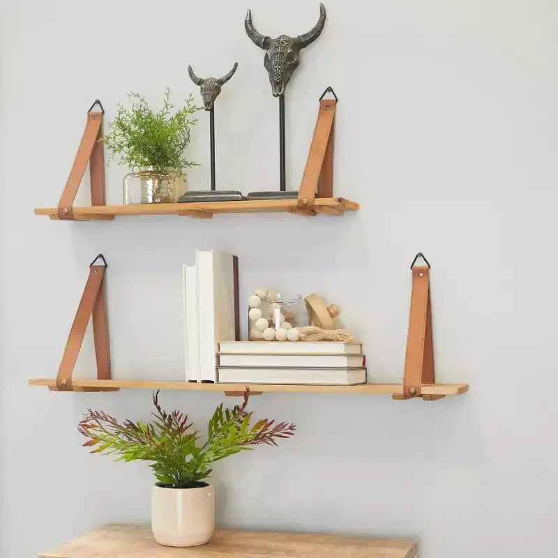 Set di 2 mensole da parete in legno con cinghie in similpelle, marroni - CosmoLiving by Cosmopolitan: portaoggetti sospesi contemporanei, nessun assemblaggio richiesto
