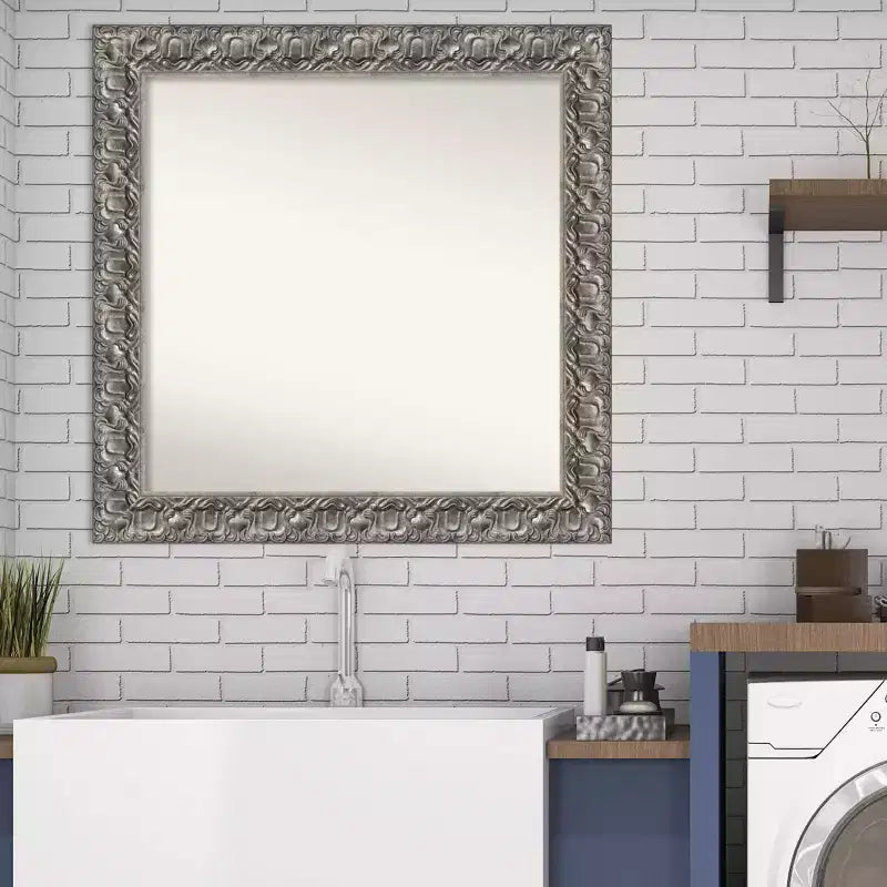 Specchio da Parete da Bagno 32" x 32" in Legno Luxor Argento - Amanti Art: Quadrato Moderno, Ferramenta di Montaggio Inclusa