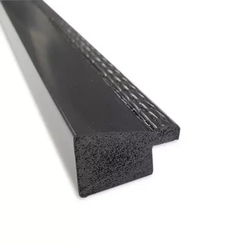 Specchio da parete stretto nero Avon non smussato 28" x 28" - Amanti Art