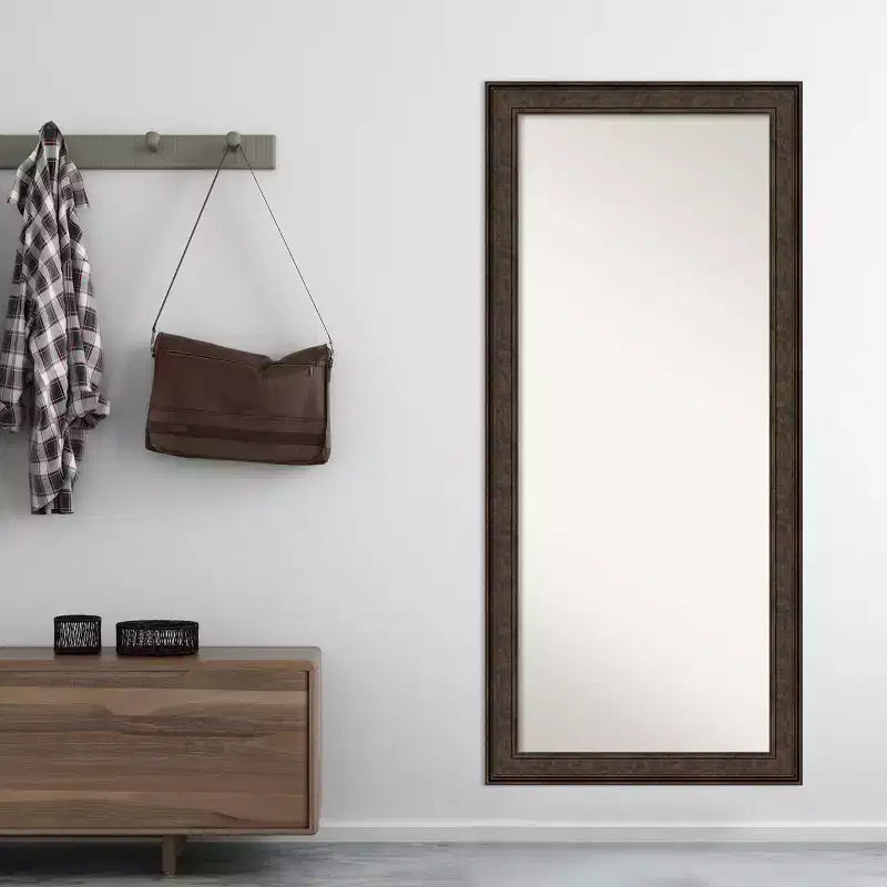 Specchio da terra a tutta lunghezza Amanti Art, 30" x 66", in bronzo con bordo non smussato - Include hardware per il montaggio