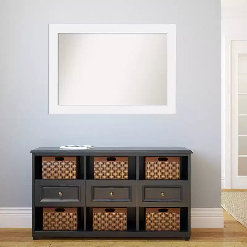 Specchio da parete senza smussatura Corvino bianco in legno 41" x 29" - Amanti Art: Rettangolare moderno, include accessori per il montaggio