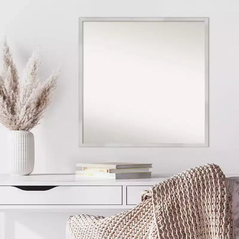 Specchio da parete quadrato moderno Amanti Art con cornice in legno color argento svelte senza smussatura 28"x 28" - Ferramenta per il montaggio inclusa