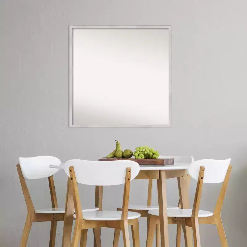 Specchio da parete quadrato moderno Amanti Art con cornice in legno color argento svelte senza smussatura 28"x 28" - Ferramenta per il montaggio inclusa