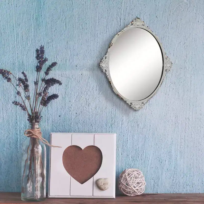 Specchio da Parete Ovale Antico in Metallo Bianco - Collezione Stonebriar