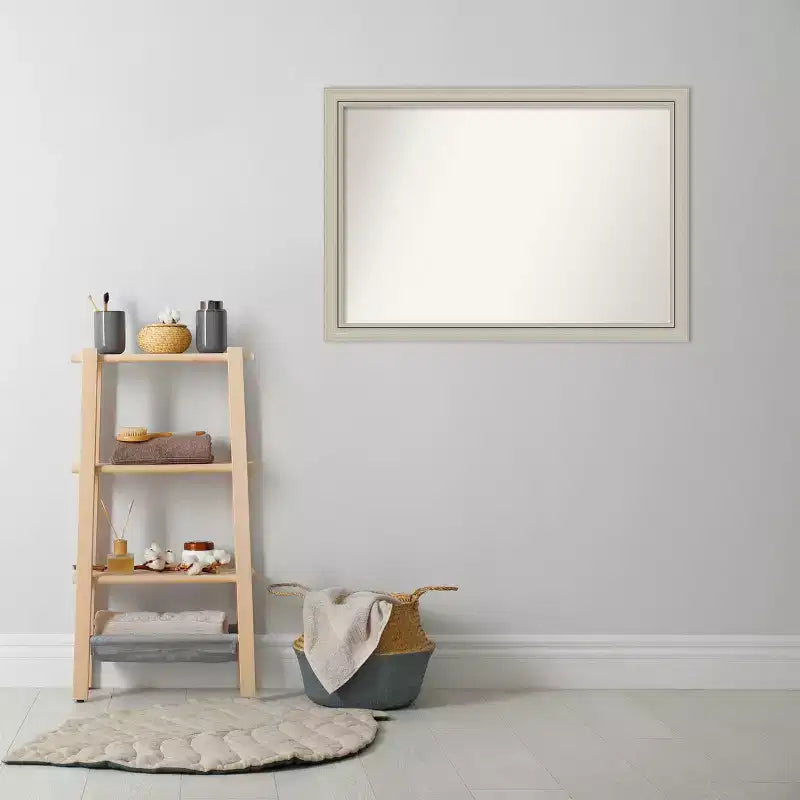 Specchio da parete senza smussatura in legno sottile Romano Silver da 40" x 28" per bagno - Amanti Art: Rettangolare moderno, a parete