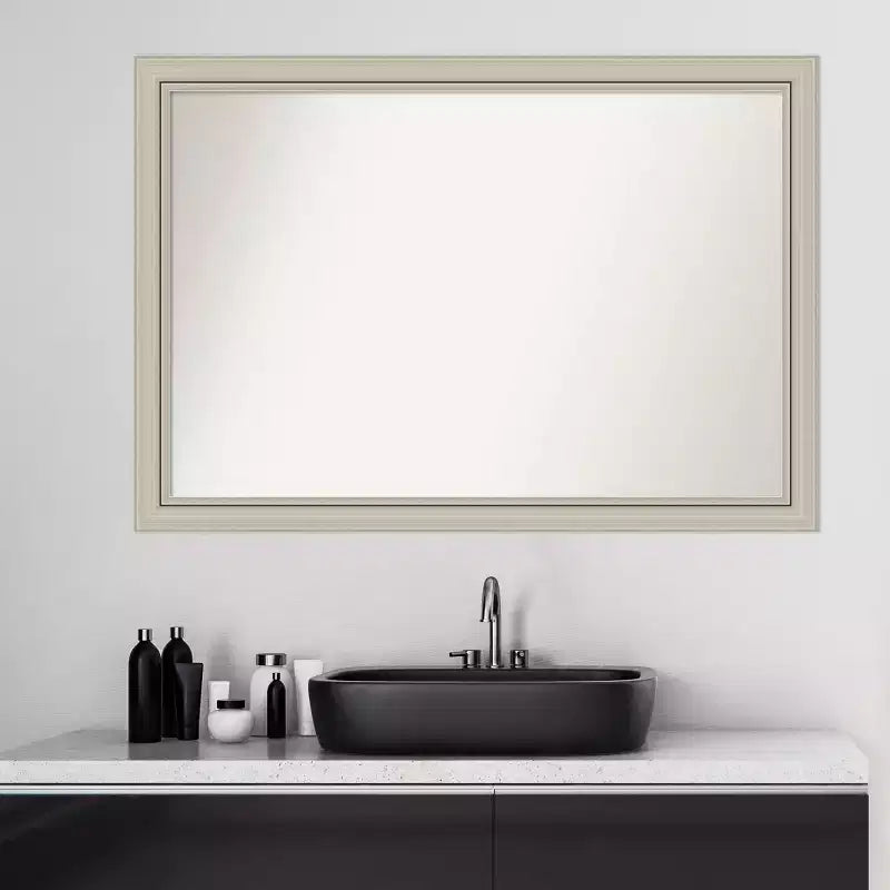 Specchio da parete senza smussatura in legno sottile Romano Silver da 40" x 28" per bagno - Amanti Art: Rettangolare moderno, a parete