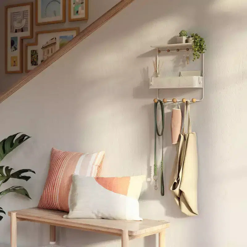 Mensola Antica Umbra con Ganci: Mensola Decorativa da Parete Bianca, Struttura in Metallo, 10 Ganci, Contenitore Sospeso da Ingresso, 31,75 cm di Larghezza
