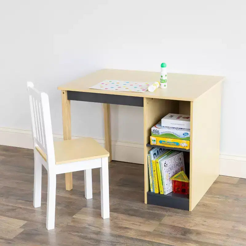Set scrivania e sedia per bambini Humble Crew, in legno naturale: telaio in MDF, tavolo rettangolare, 3+ anni, set da 2 pezzi