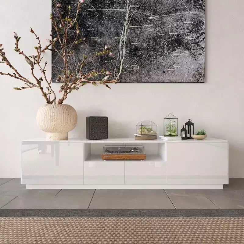 Mobile TV moderno lucido Famapy con cassetti e striscia luminosa inferiore per TV