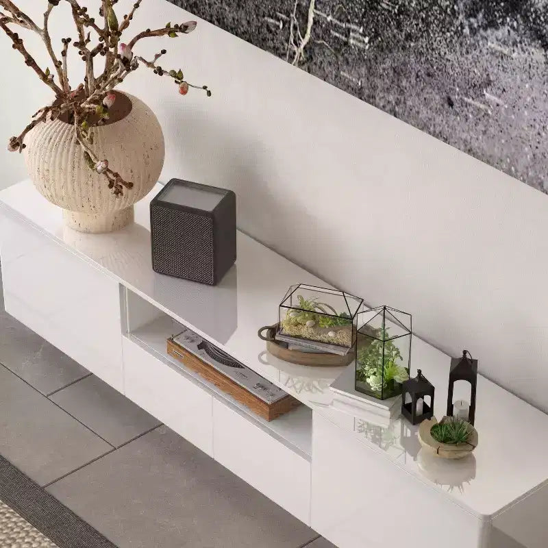 Mobile TV moderno lucido Famapy con cassetti e striscia luminosa inferiore per TV