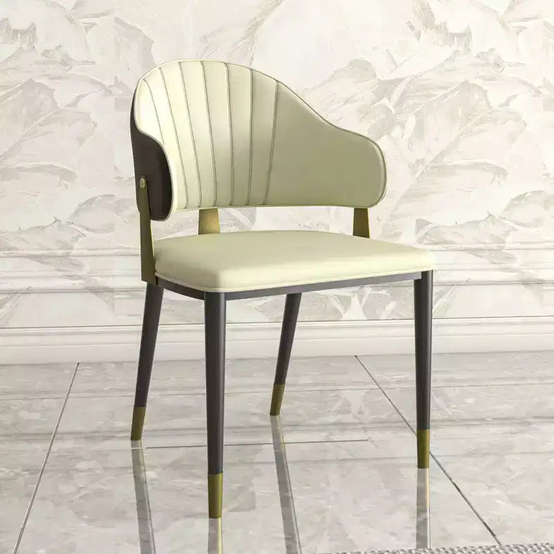 LeisureMod Aria Sedie da pranzo moderne set da 4, rivestite in pelle PU, gambe in metallo, sedute comode per cucina e sala da pranzo