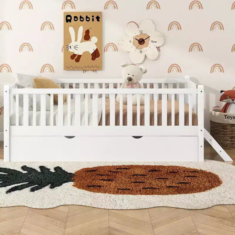 Letto a piattaforma in legno Whisen con sponde e 2 cassetti, misura singola