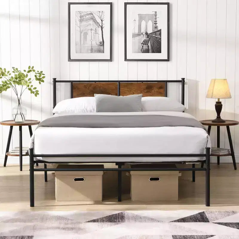 Telaio Letto Matrimoniale King Size Okak con Testiera, Letto Moderno a Piattaforma con Pannelli in Legno Decorativi per Camera da Letto, Nero