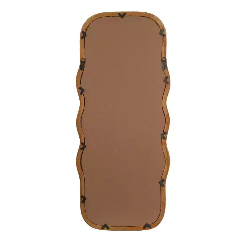Specchio da parete Storied Home rettangolare ondulato in canna di rattan intrecciato a mano, naturale