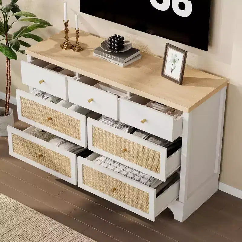 Cassettiera 47,3 con 7 cassetti in rattan naturale, mobile in legno con base robusta, organizer per camera da letto e ingresso