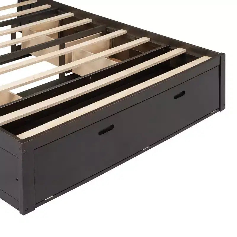 Letto a piattaforma Queen Size Whisen Wood con testiera contenitore, scarpiera e 4 cassetti