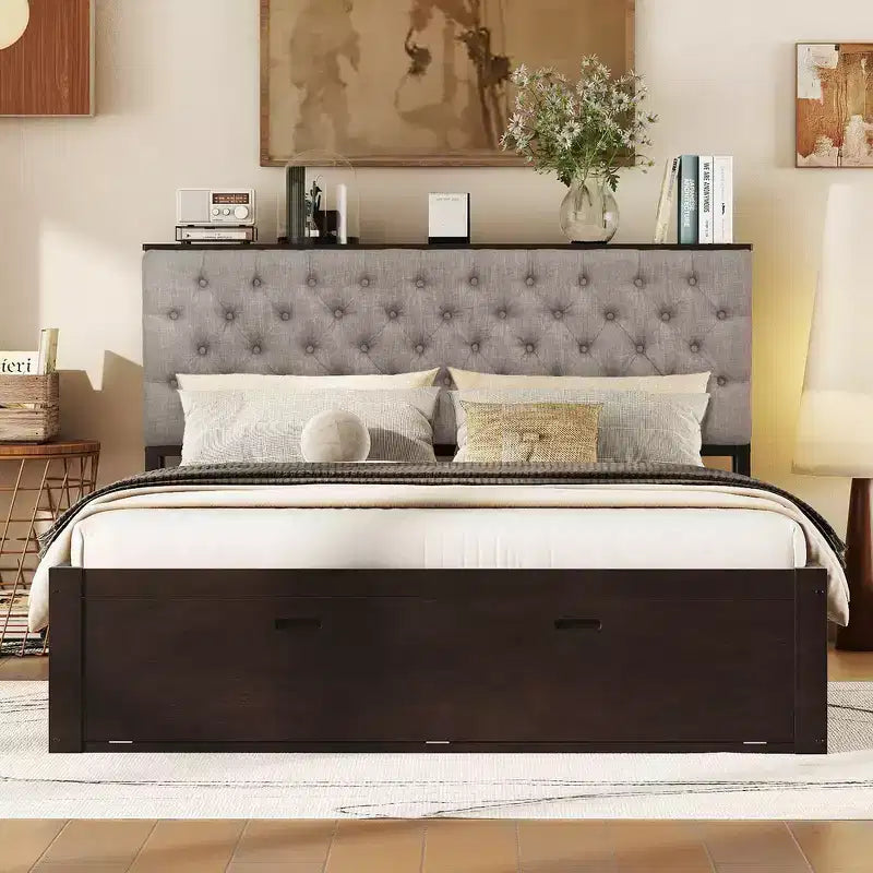Letto a piattaforma Queen Size Whisen Wood con testiera contenitore, scarpiera e 4 cassetti