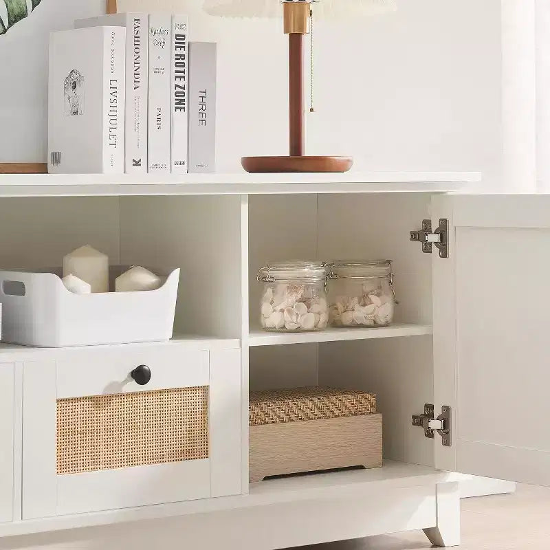 Mobile porta TV, mobile da soggiorno - per TV da 65+ pollici, console multimediale in rattan con contenitore e sportello in rete, mobile TV moderno bianco per soggiorno