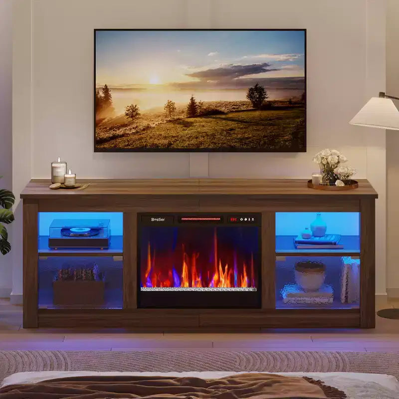 Mobile TV Bestier da 63 pollici con camino per TV fino a 70 pollici, console multimediale con armadietti e mensole, centro di intrattenimento a LED con riscaldatore a camino con telecomando