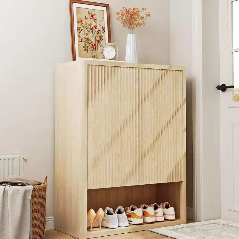 Scarpiera alta 113 cm con ante, mobile scarpiera in legno a 5 ripiani con ripiani regolabili, organizer per scarpe da ingresso, corridoio