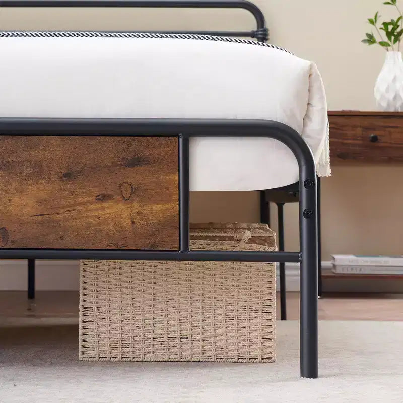 Telaio Letto Matrimoniale con Testiera in Legno Vintage, Robuste Doghe in Metallo, Nessuna Rete a Molle, Contenitore Sottoposto, Facile Montaggio