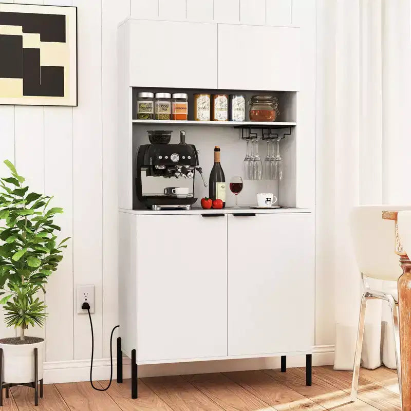 Costway Dispensa da Cucina 64,5 con Stazione di Ricarica Portabicchieri da Vino Scaffale Regolabile Nero/Bianco