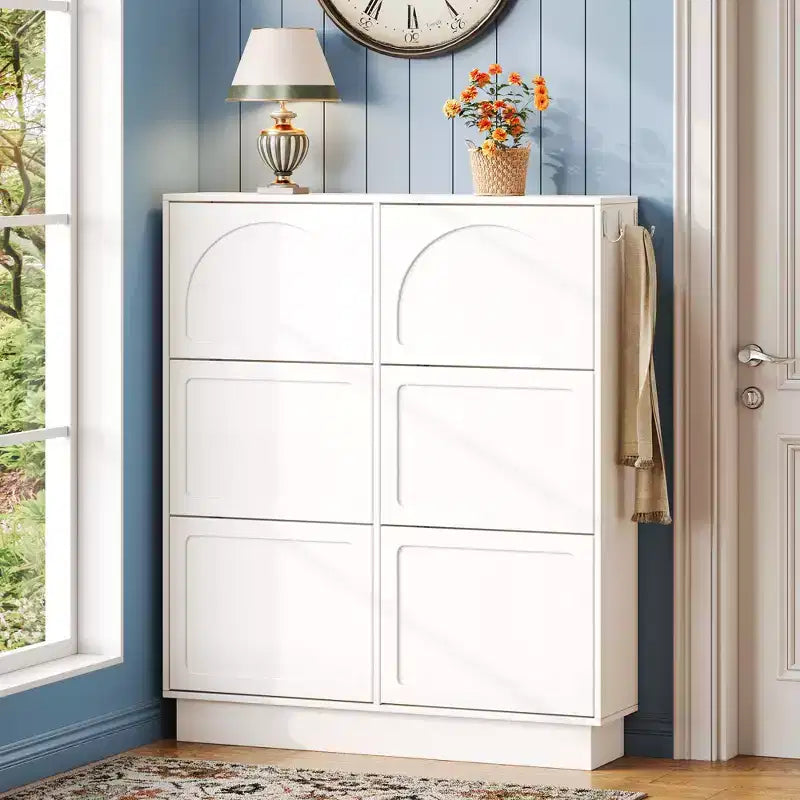 VIYET 49 Scarpiera sottile in stile crema, organizer in MDF bianco con 6 cassetti a ribalta e 3 ganci argentati (ripiani regolabili)