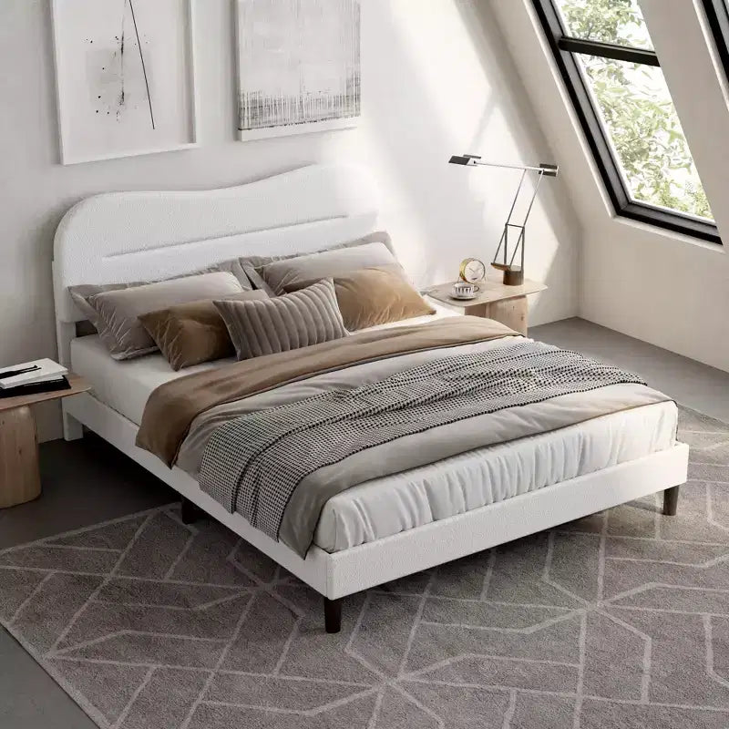 Struttura letto imbottita queen-size White Queen Size in Teddy Bouclé Morbida testiera Cloud Design Marshmallow Moderno Nessuna molla necessaria Supporto silenzioso
