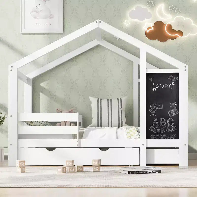 Letto a capanna a grandezza naturale con lavagna e cassetti, due opzioni di montaggio, struttura del letto con spondina, nessuna necessità di rete a molle, design salvaspazio