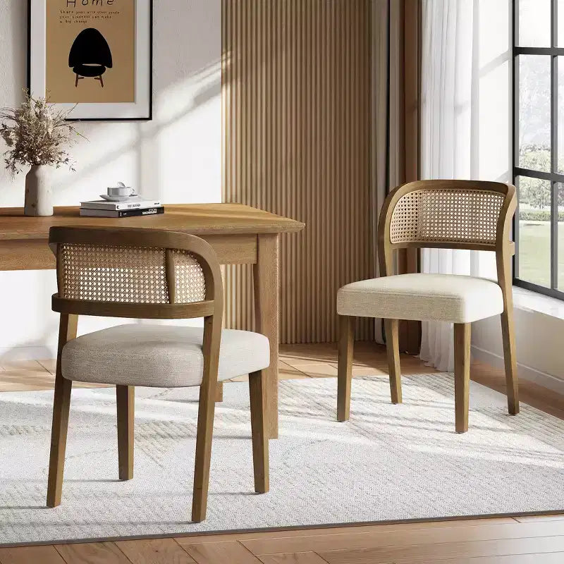 Christopher Knight Home Meera - Sedie da pranzo imbottite in legno di gomma in stile rustico con schienale curvo in rattan naturale (set da 2)