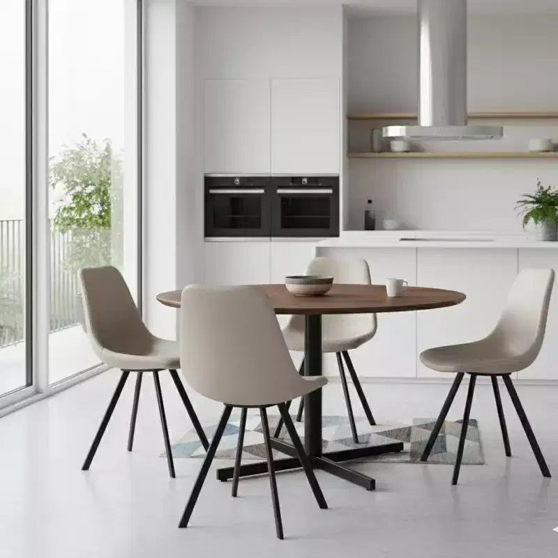 Sedia da pranzo moderna in pelle LeisureMod Markley con sedile imbottito e gambe in metallo, design elegante per cucina, sala da pranzo, ufficio, salotto o bar