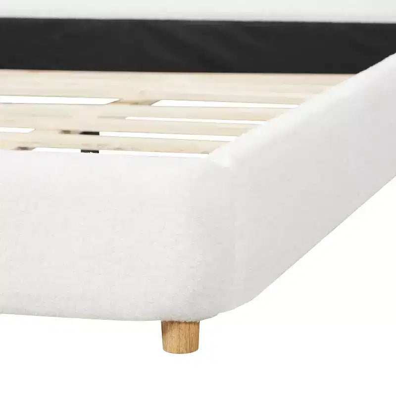 Struttura Letto a Piattaforma Minimalista Queen/King Size con Morbida Testiera Imbottita, Design Curvo, Bianco Crema - ModernLuxe