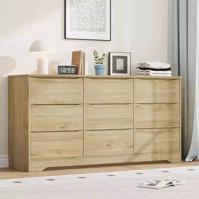 Cassettiera Alta in Legno a 9 Cassetti, Comò Moderno con Cassetti Profondi e Piano Ampio, Grande Organizzatore per Camera da Letto, Soggiorno o Armadio