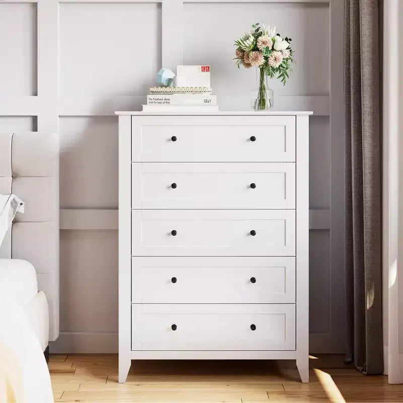 Comò alto a 5 cassetti con cassetti profondi, manopole in metallo, cassettiera moderna in legno per camera da letto, ingresso, corridoio