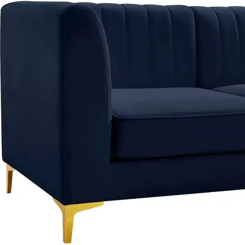Divano modulare Meridian Furniture Alina in velluto blu marino