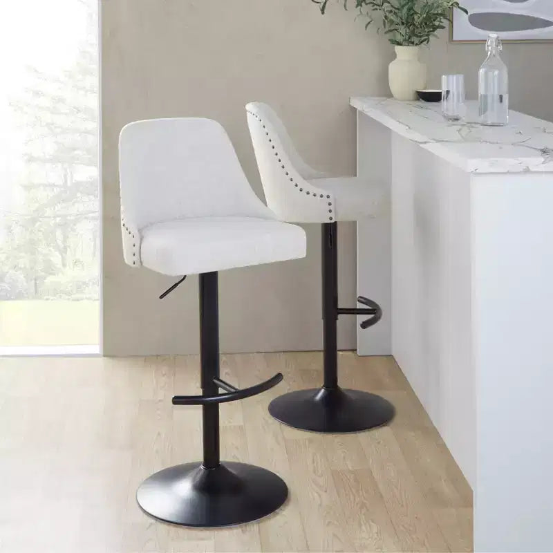 LumiSource Set di 2 Sgabelli da Bar Marcel con Borchie Metallo Nero/Tessuto Crema/Metallo Ottone