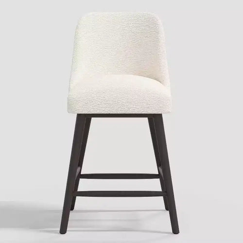 Sgabello da bar Geller altezza bancone da 27" con poggiapiedi, in pelliccia di pecora naturale - Threshold™