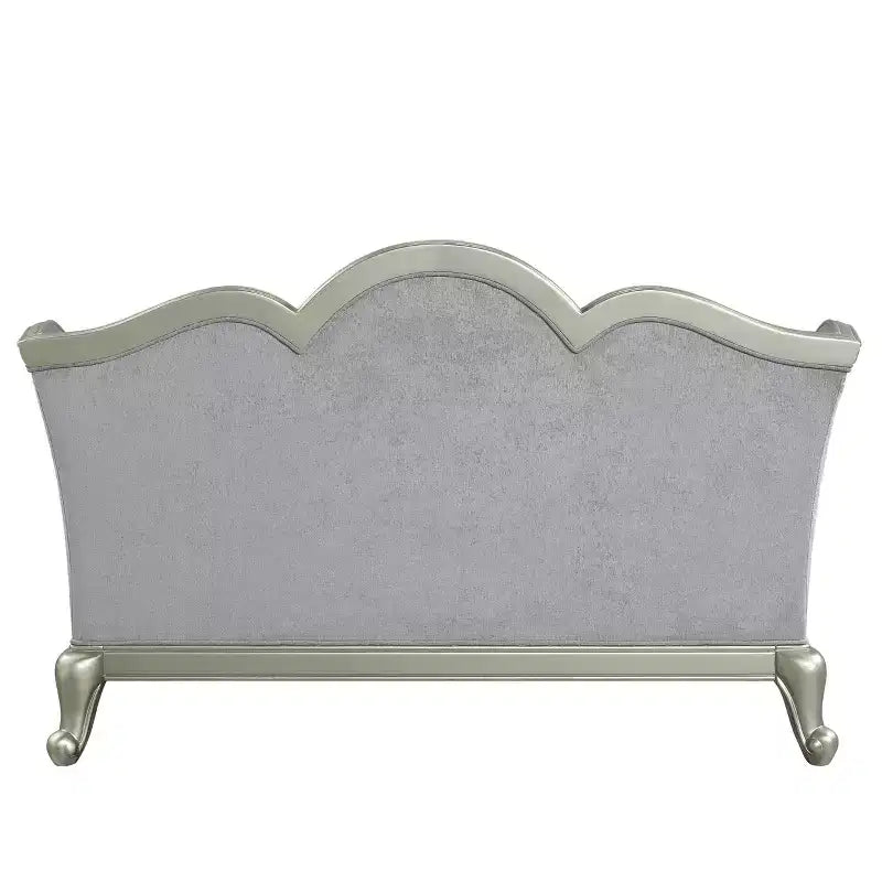 Divano Qunsia 66" in lino grigio chiaro e finitura champagne - Acme Furniture: Rivestimento in pelle, struttura in legno, nessun montaggio richiesto