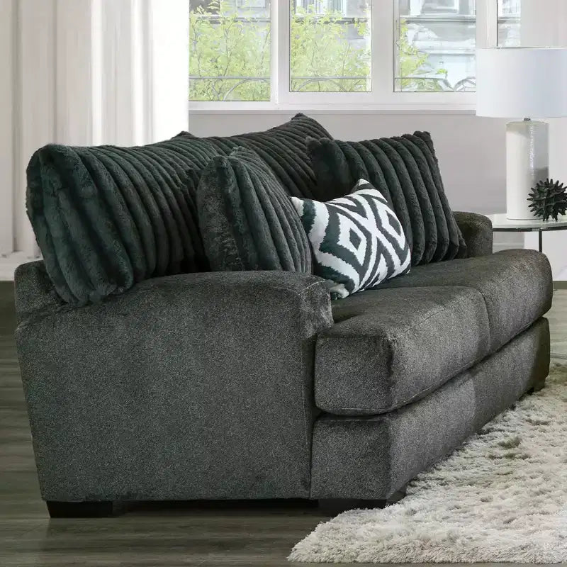 HOMES: Inside + Out Divanetto Telven 72" in ciniglia trapuntata a canali con cuscini grigio