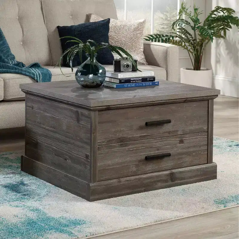 Sauder Aspen Post Tavolino da Salotto Quadrato Pebble Pine: Stile Rustico, MDF con Accessori in Metallo, Conforme agli Standard CPSC