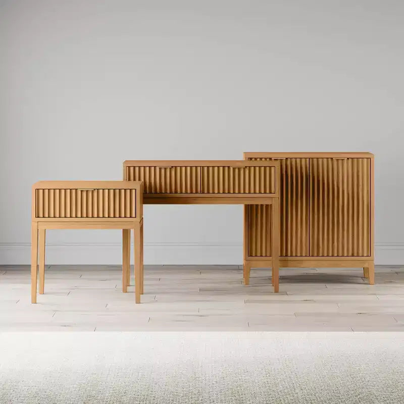 Nathan James Boho Comodino Scanalato in Legno con Cassetto Marrone: Mid-Century Moderno, Maniglia in Ottone, Gambe Affusolate