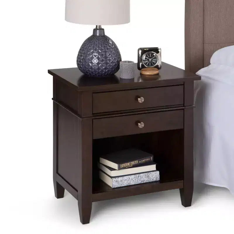 Comodino 24 Sterling in legno massello - WyndenHall