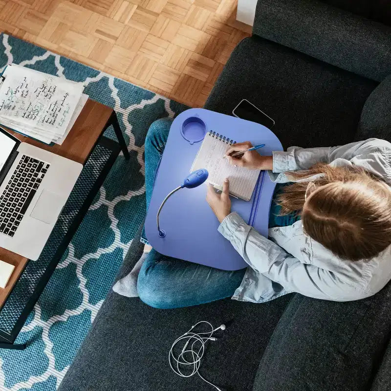 Scrivania portatile da grembo imbottita Hastings Home con luce LED a collo d'oca rimovibile, portabicchieri e portapenne - Blu