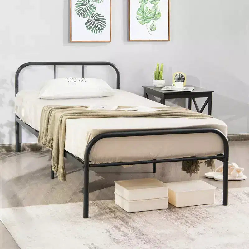 Costway Struttura Letto Matrimoniale in Metallo Resistente Base Materasso con Spazio Contenitore Sotto il Letto