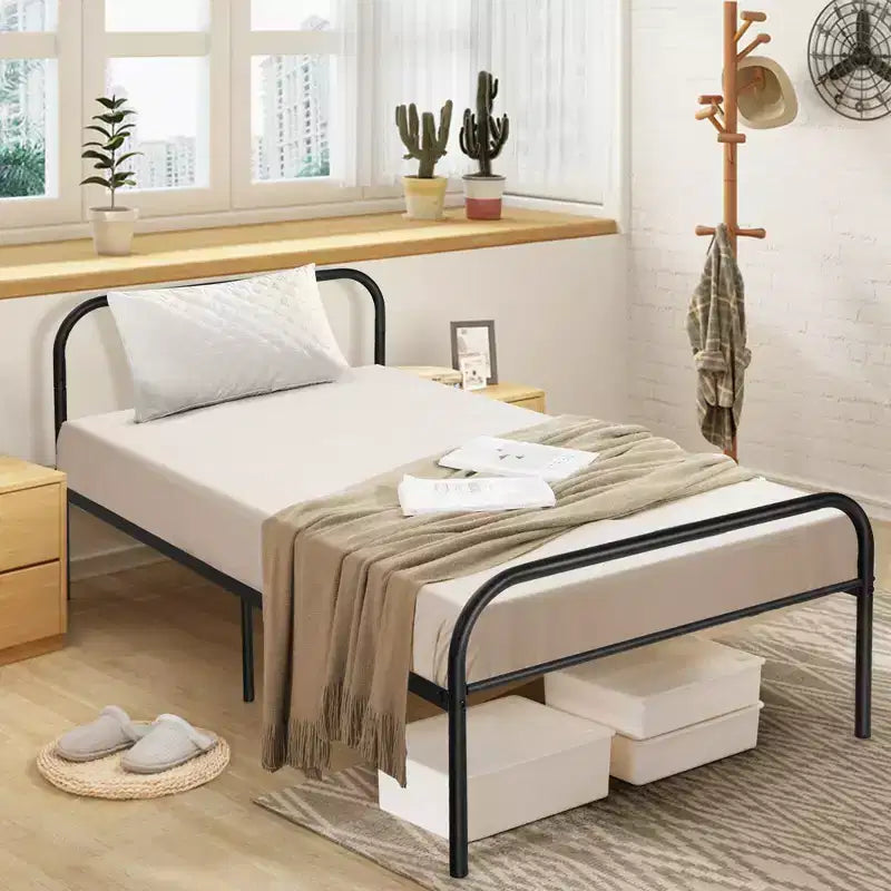 Costway Struttura Letto Matrimoniale in Metallo Resistente Base Materasso con Spazio Contenitore Sotto il Letto