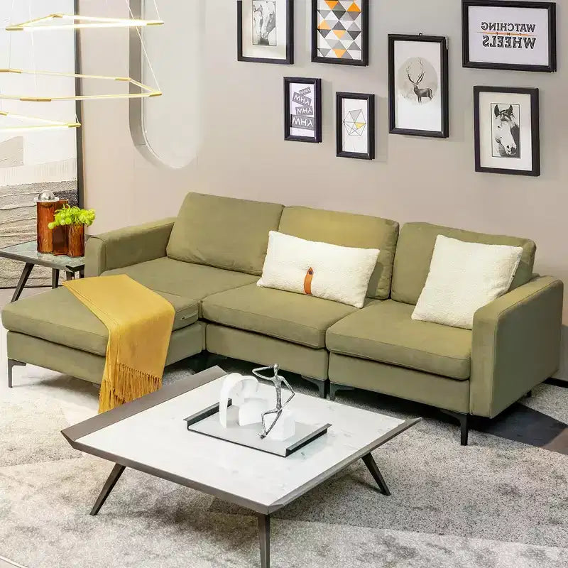 Divano componibile a L a 3 posti Costway con chaise longue reversibile e 2 porte USB