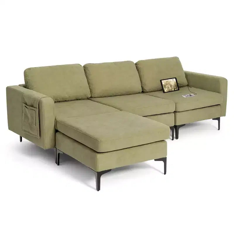 Divano componibile a L a 3 posti Costway con chaise longue reversibile e 2 porte USB