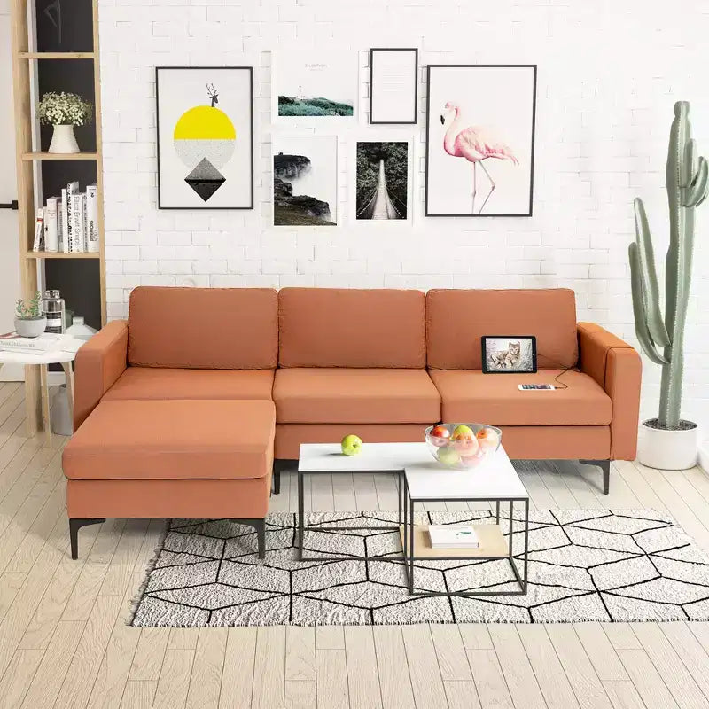 Divano componibile a L a 3 posti Costway con chaise longue reversibile e 2 porte USB