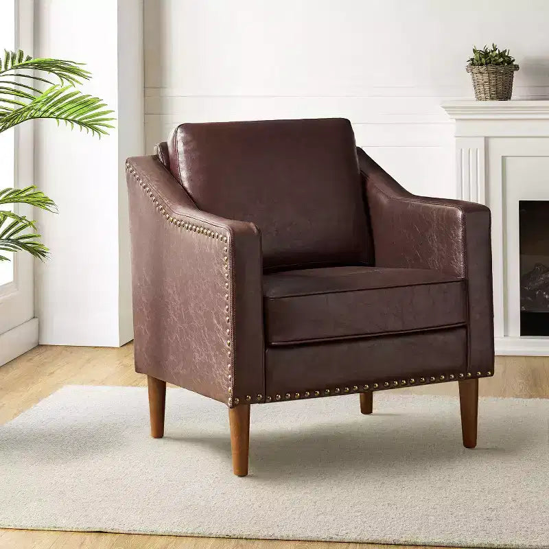 Poltrona Bonita in Pelle Vegana Transizionale con Cuscino Seduta Sfoderabile e Borchie | ART OF LIVING DESIGNS
