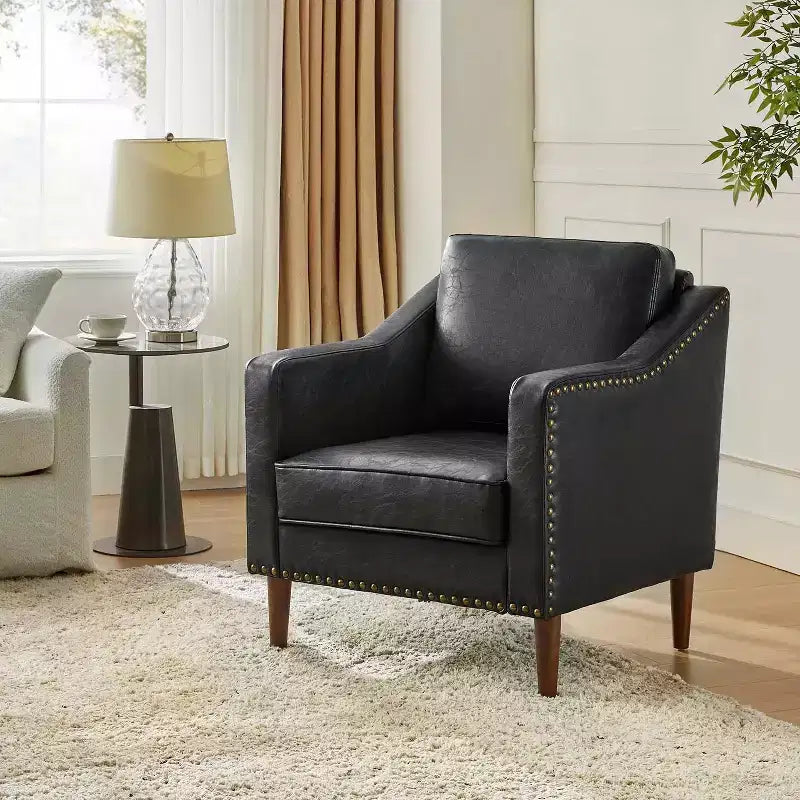 Poltrona Bonita in Pelle Vegana Transizionale con Cuscino Seduta Sfoderabile e Borchie | ART OF LIVING DESIGNS